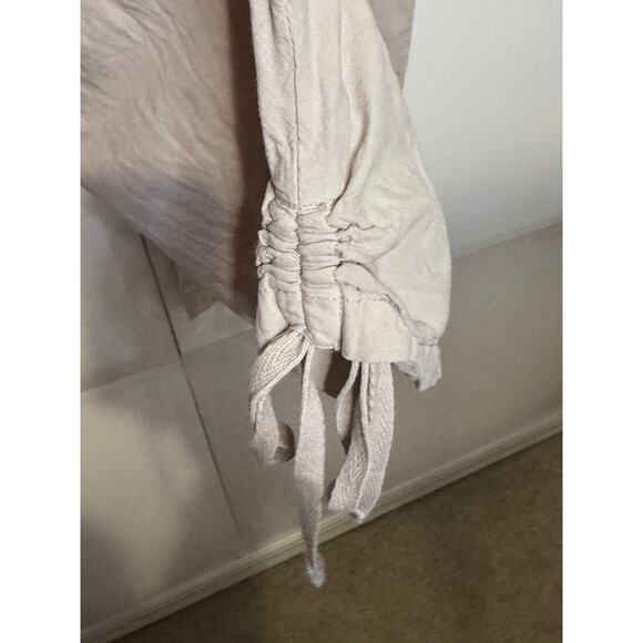 Gloria Vanderbilt XL Khaki Capris - Picture 5 of 5